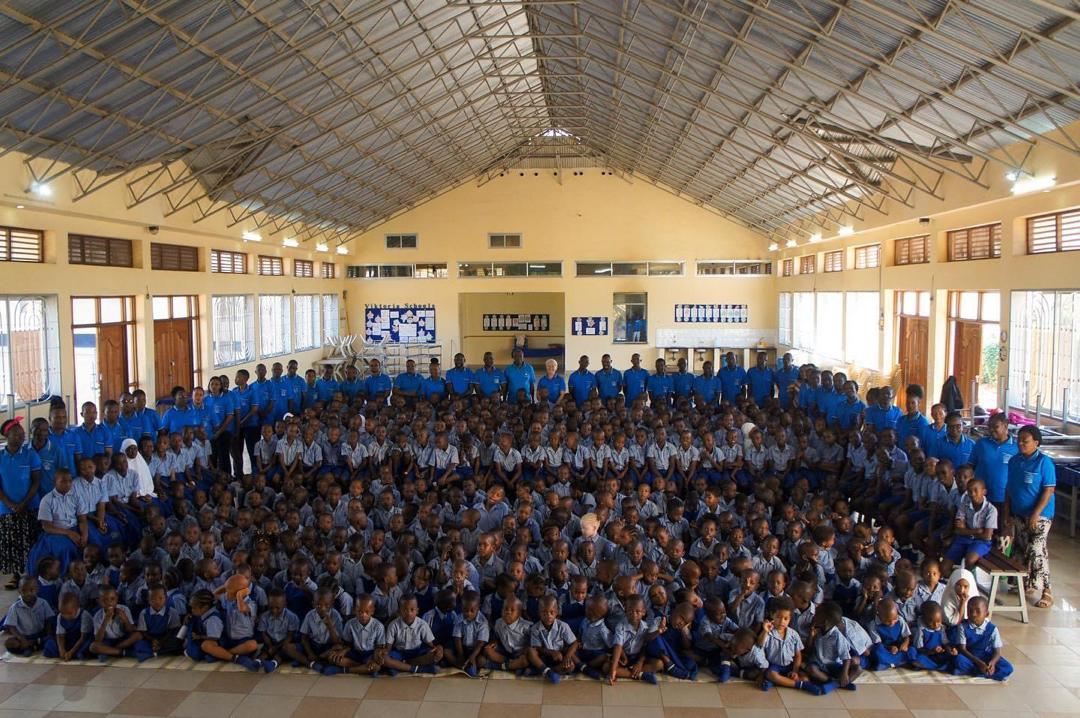 Victoria Schools Volunteer